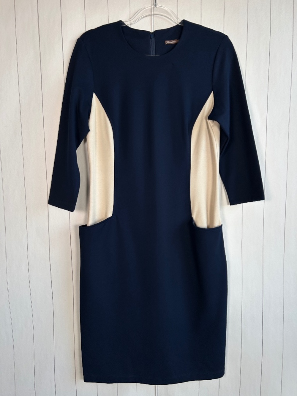 J. Mclaughlin size L sheath dress navy colorblock knee length 3/4 sleeve pockets